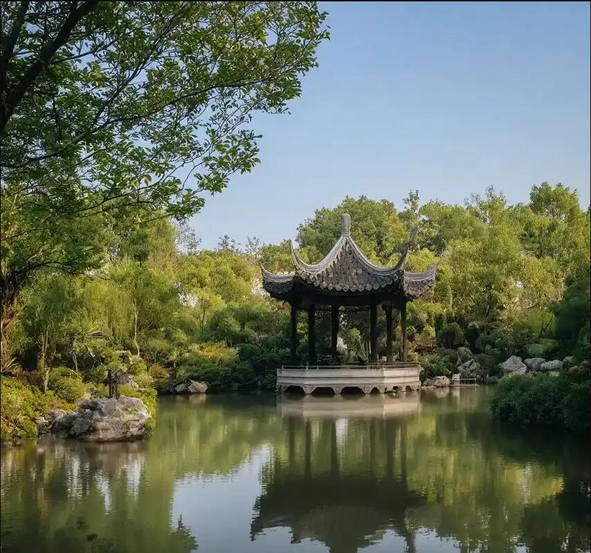 伊春红星访风餐饮有限公司